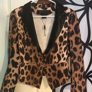 Kardashian leopard blazer